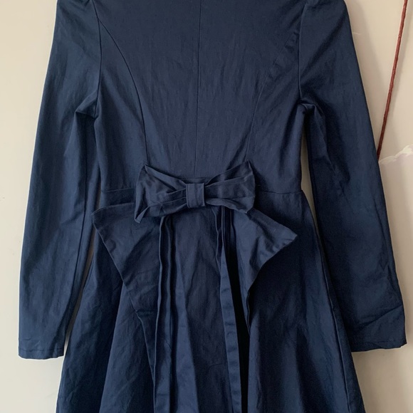 Navy blue size up top - Picture 3 of 3